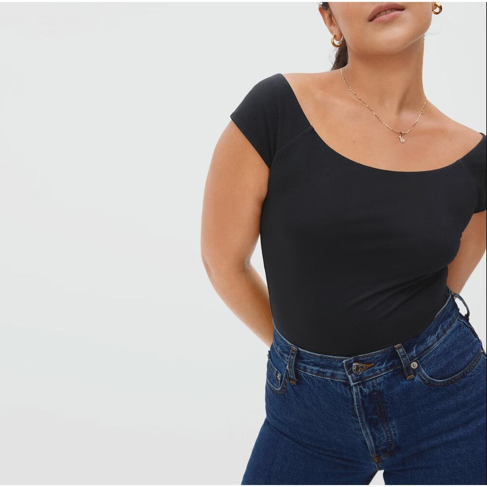 Everlane The Off-the-Shoulder Bodysuit